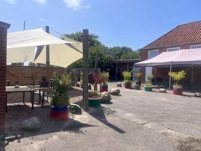 Lango Fjordglamping Telt Nr 4 Luxe tent Nakskov